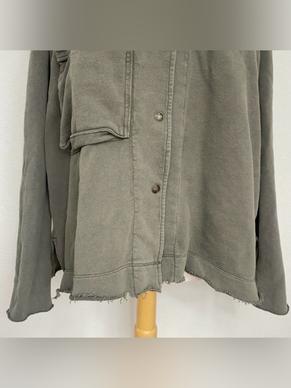 Free People Womens Olive Gray Snap Button Oversize Sweatshirt Jacket Size Large - Picture 6 of 16
